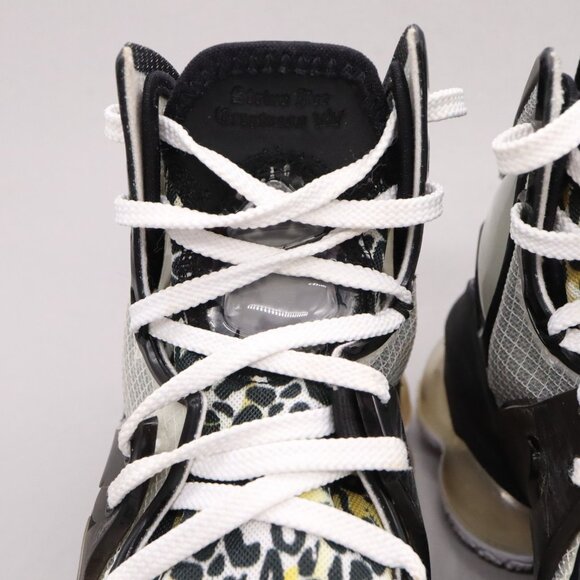 Youth Nike LeBron 19 Cheetah Print Size 3.5Y Basketball Shoes - Picture 9 of 16